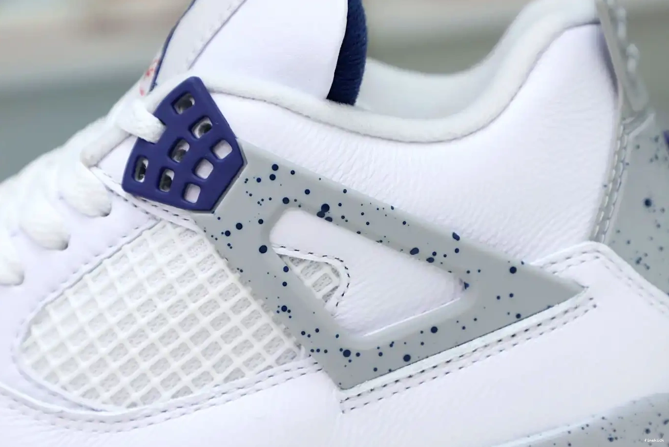 RETRO JORDAN AIR 4 DH6927-140 NAVY